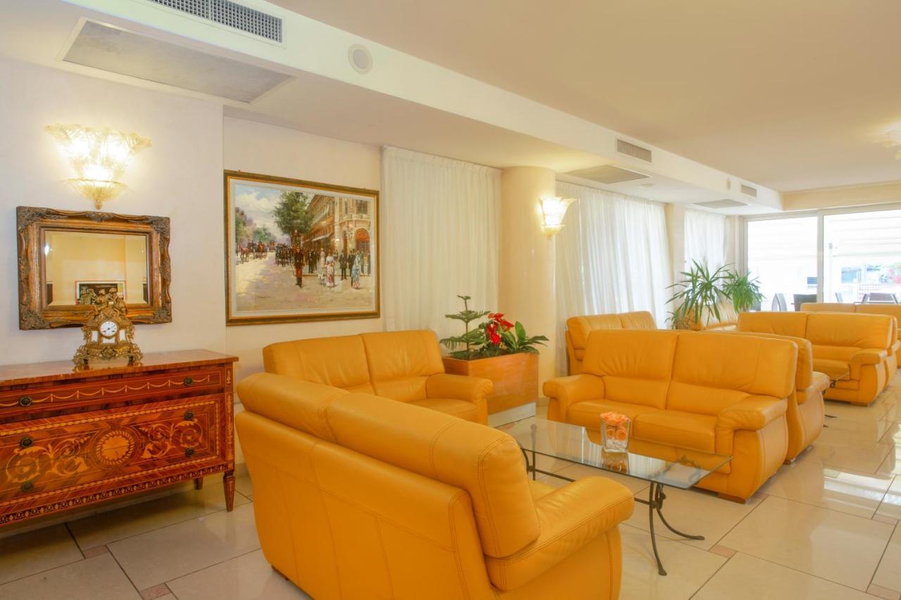 Hotel Elisir Rimini Bagian luar foto