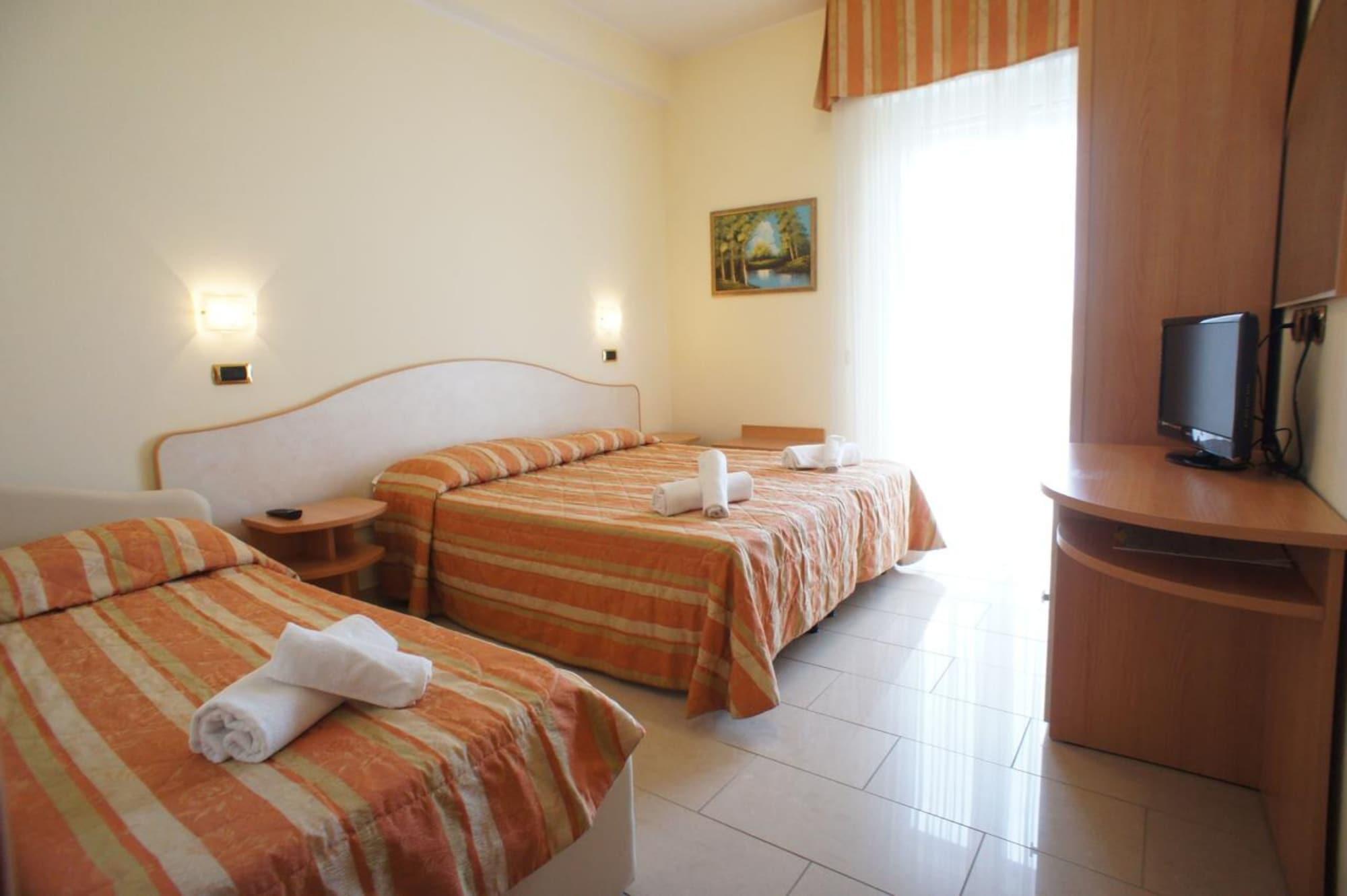 Hotel Elisir Rimini Bagian luar foto