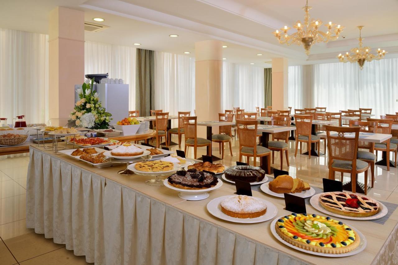 Hotel Elisir Rimini Bagian luar foto