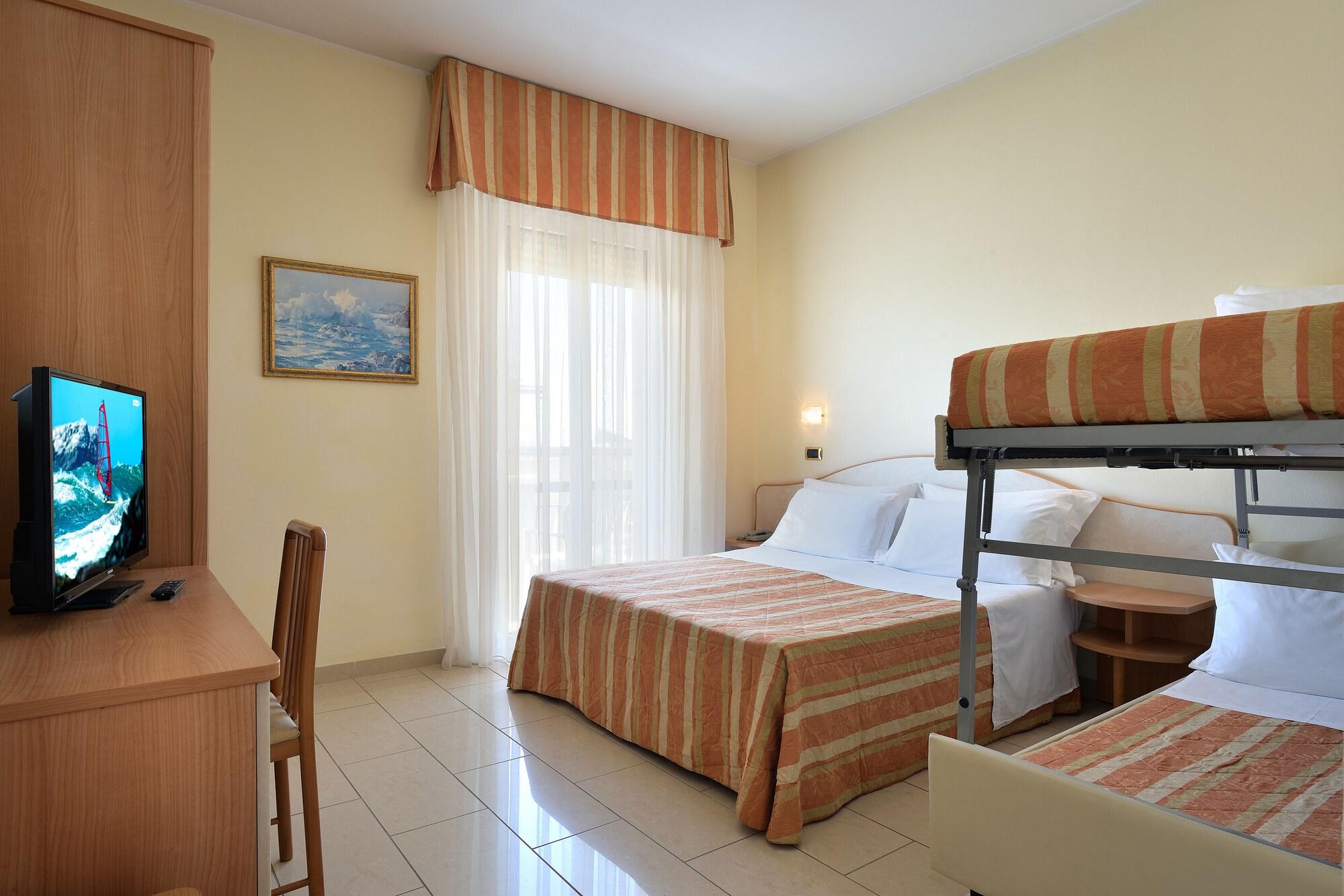 Hotel Elisir Rimini Bagian luar foto
