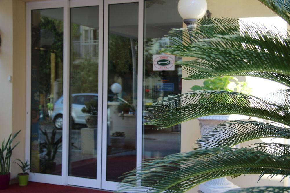 Hotel Elisir Rimini Bagian luar foto