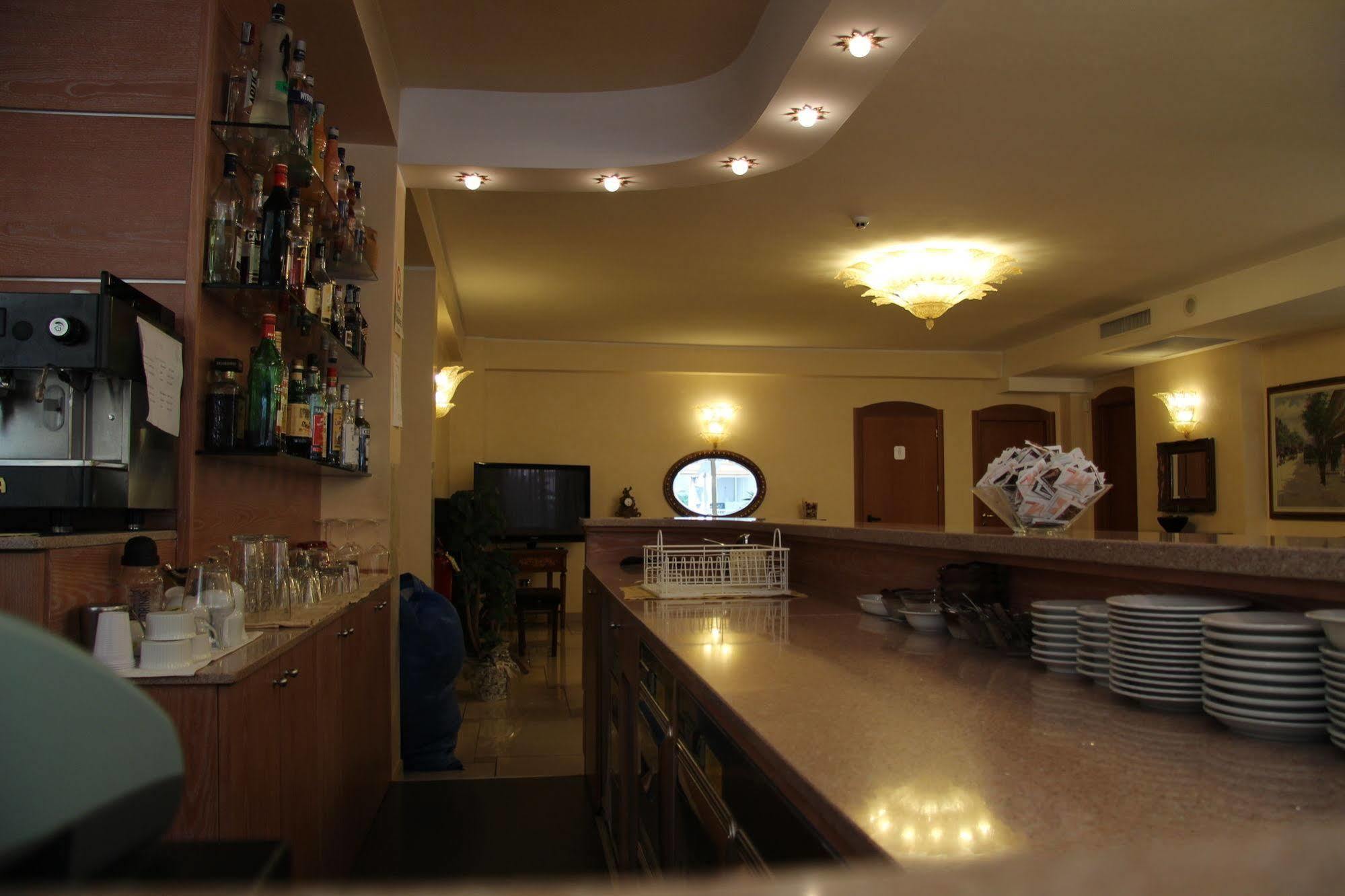 Hotel Elisir Rimini Bagian luar foto